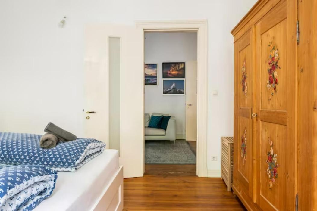 Apartment Großzügige 185m2-altbauwohnung In Bestlage 7zimmer-2bäder-2küchen-2wcs Hamburg