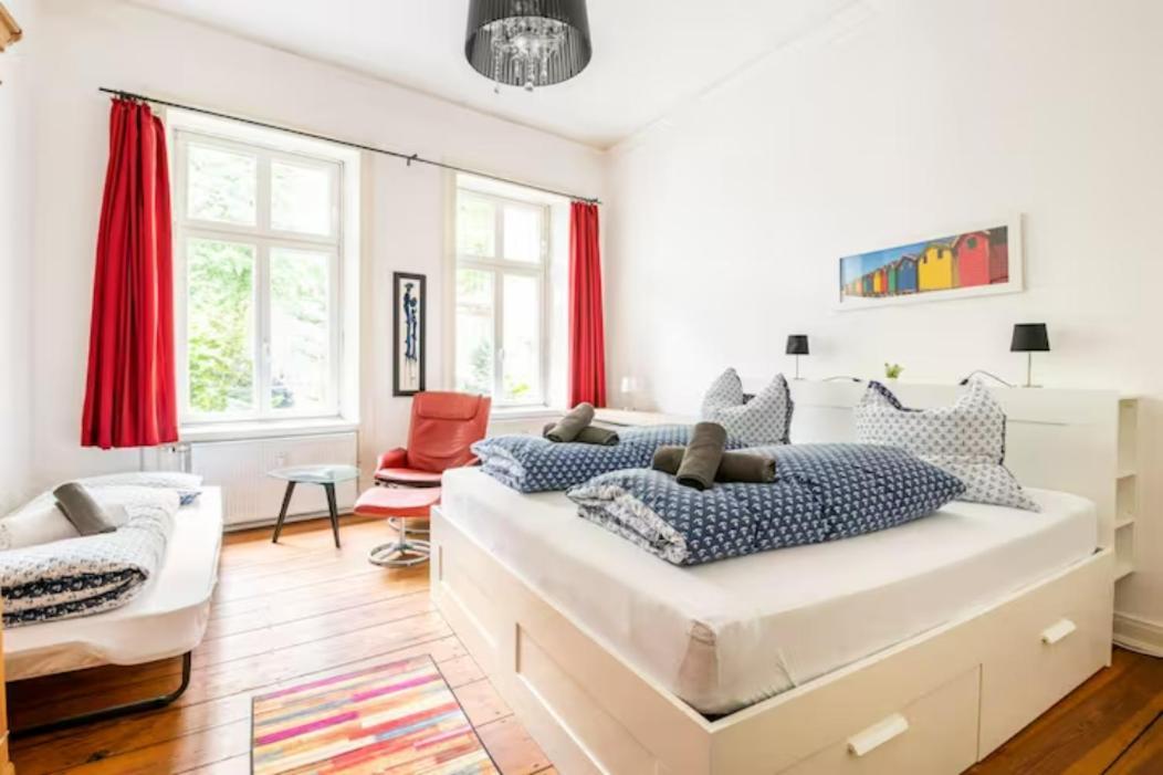 Apartment Großzügige 185m2-altbauwohnung In Bestlage 7zimmer-2bäder-2küchen-2wcs Hamburg